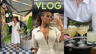 VLOG 45 | COOKING, GIRLS NIGHTS OUT, BOTTOMLESS BRUNCH AND MORE