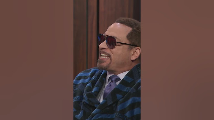 Brou is sporting the shades, Versace robe and #Ravens-inspired Jordan 12's 😂 #week4 #NFL