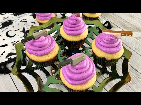 halloween-cupcakes---vanilla-cupcakes-with-buttercream-frosting