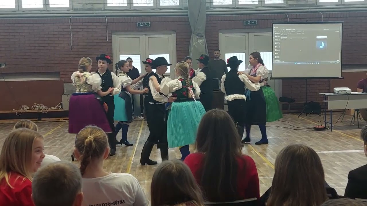 Fantasztikus tánccsoport, 2026.02.04., Deutscher Fasching, Török János Református Oktatási Központ