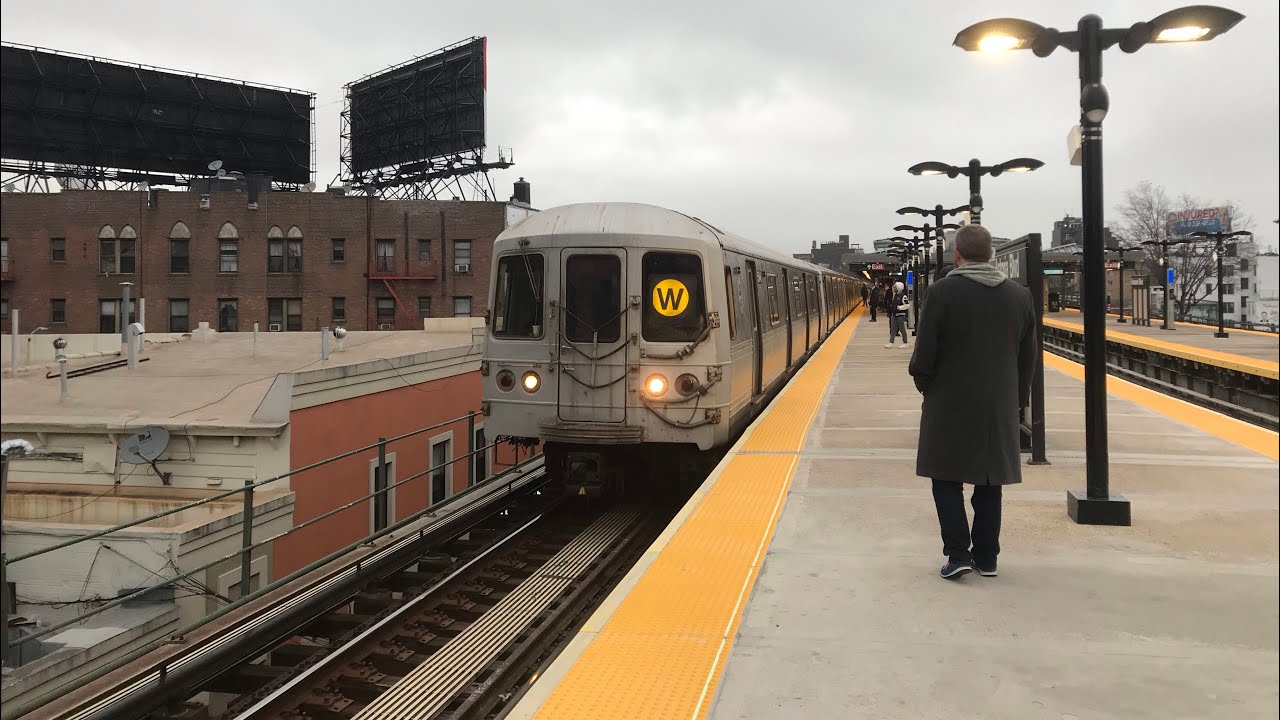Nycta R46 NYCTA: R46/R160B/A-Alstom-Siemens (N)(W) Train Action @ Astoria Blvd ...