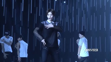 Thumbnail of [HD] 150925 鹿晗(Luhan) - 超級冠軍 (Football Gang)  (YinYueTai Ver.)