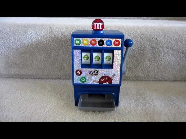 M&M's World Las Vegas tour & souvenir toy collection chocolate Colorworks  Candy Dispenser review 