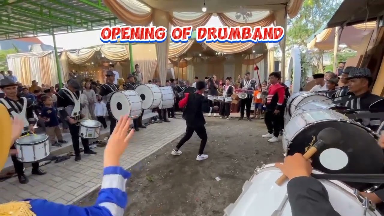 Opening of drumband dewik pelangi