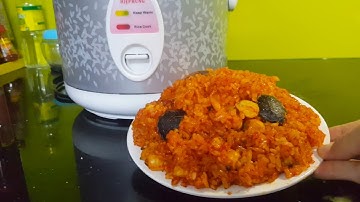 Nấu xôi gấc bằng nồi cơm điện rất đơn giản nhưng ngon