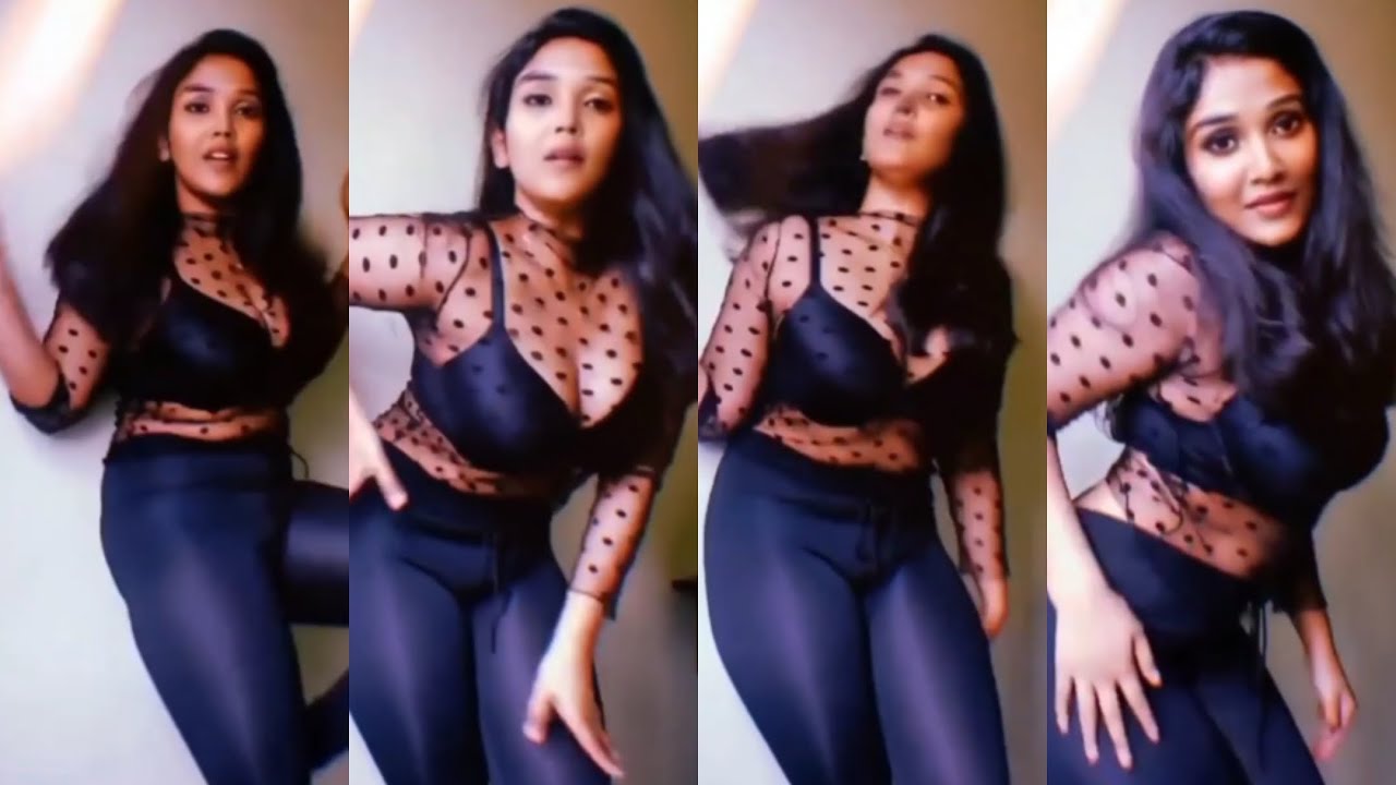 Mallu Actress Anikha Surendran hot rare boobs and navel show  hot chubby body show  hot thighs 