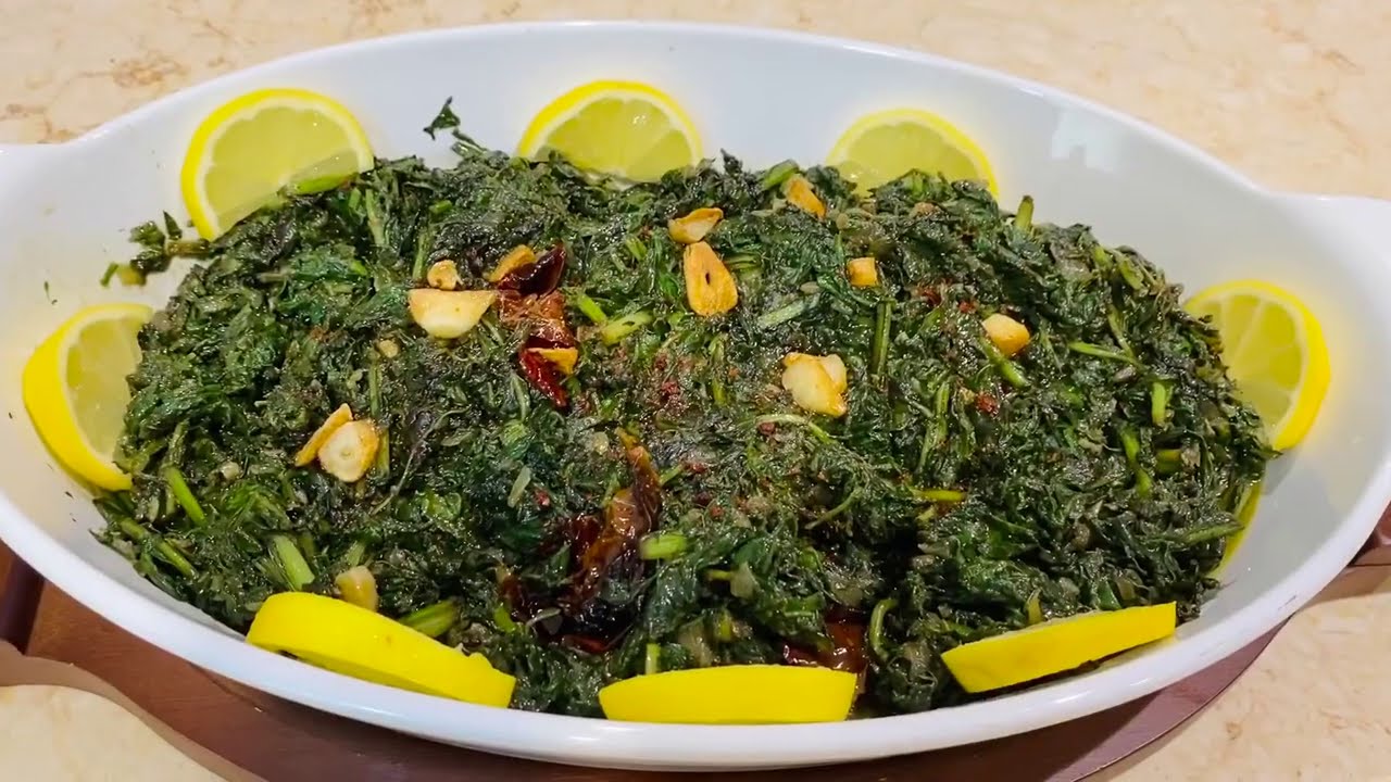 السلق المقللى مع طريقة سلق السلق والسبانخ بطريقه سحريه بدون مايطلع منه الماء دلال حناوي