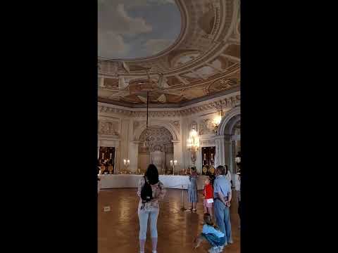 Video: Pavlovský palác. Petrohrad, Pavlovský palác