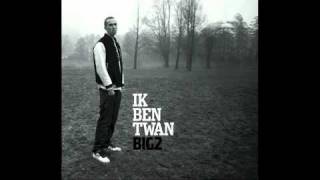 Video thumbnail of "The Opposites - 'Brief Aan Jou' ft. Trijntje Oosterhuis, #12 Ik Ben Twan"