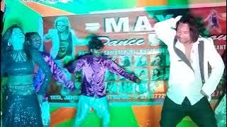 ajom mese ego juri !! Santali video stage dance