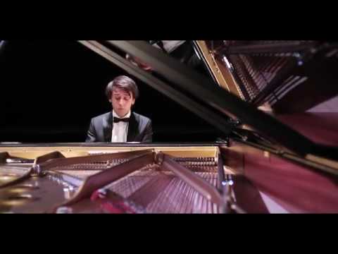 Vitaly Pisarenko plays Prokofiev March op. 12 No. 1