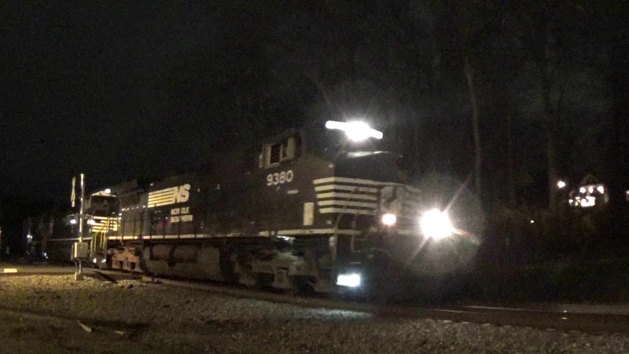 Norfolk Southern 175 Southbound Manifest in Mableton,Ga 12282017