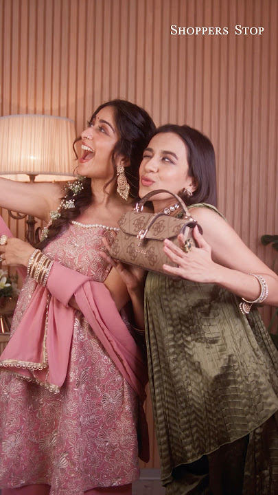 Celebrate the joy of gifting with Gifts of Love at Shoppers Stop #GiftsOfLove #ShoppersStop