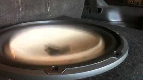 Flexin my JL audio 12w1