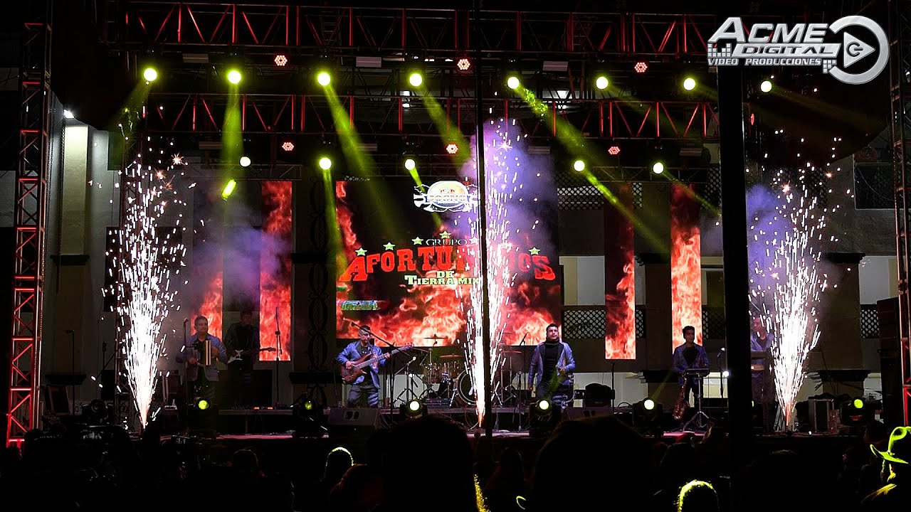 Grupo Afortunados de Tierra Mixe en el baile de Ayutla 2024