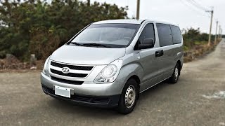 2014年 Hyundai Starex 銀色 現代中古休旅車