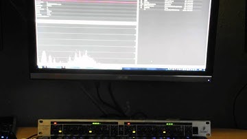 Behringer  MDX 2100 - Nikon D5000 HD-Movie