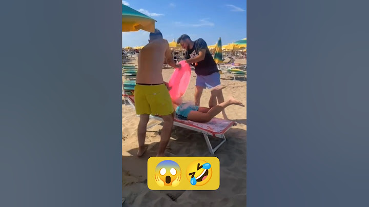 non si può nemmeno riposare... #funny #funnymoments #ridere #divertente #estate #viral #fyp #shorts