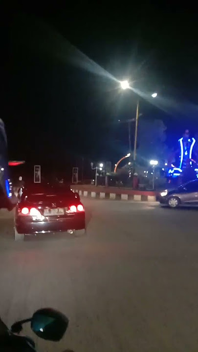 Jalan jalan ke lampu terowongan sampit