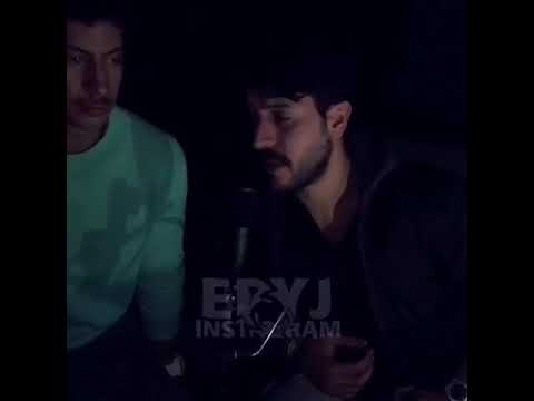 عيسى المرزوق يغني مع اخوه ما ردلي