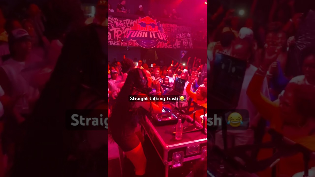 😳 When the competition gets real 🤷🏽♀️🤦🏽♀️😂 #djbattle #djmonie #djcompetition