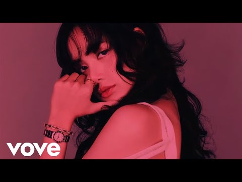 LiSAちゃん Lisa Style K-Pop 2025 – Shining Queen (Official Song) - YouTube