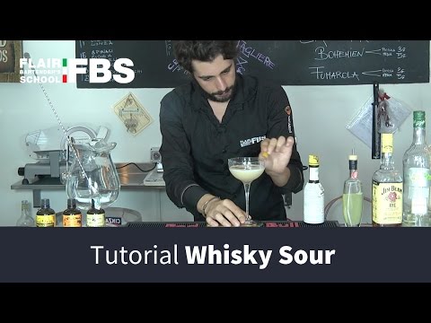 Video: 4 Modi per Preparare il Whisky Sour