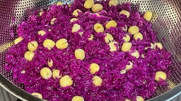 Xôi lá cẩm hạt sen nước cốt dừa dẻo ngon béo bùi màu sắc tuyệt đẹp