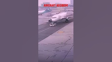 AIRCRAFT ACCIDENT WHILE TOWING😲😲😭 🧑‍✈️✈️✈️🛫🛬