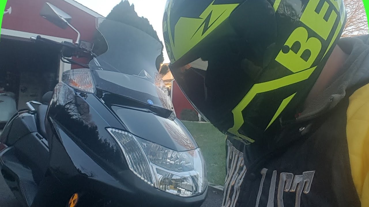 2006 YAMAHA MORPHOUS - Why I Ride.....PLUS my upcoming Oil Change tutorial. This i My 2 year Review.