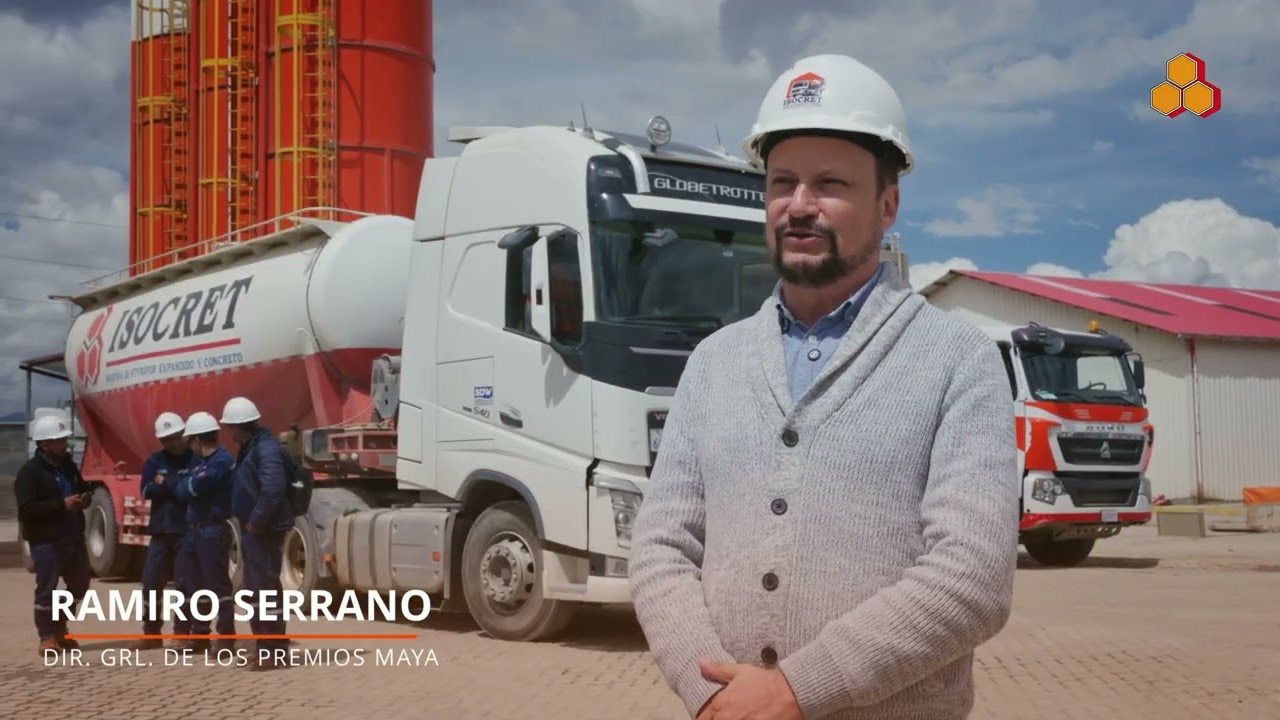 Premios Maya visitando ISOCRET