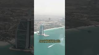 Quanto é voar de helicóptero em Dubai?!