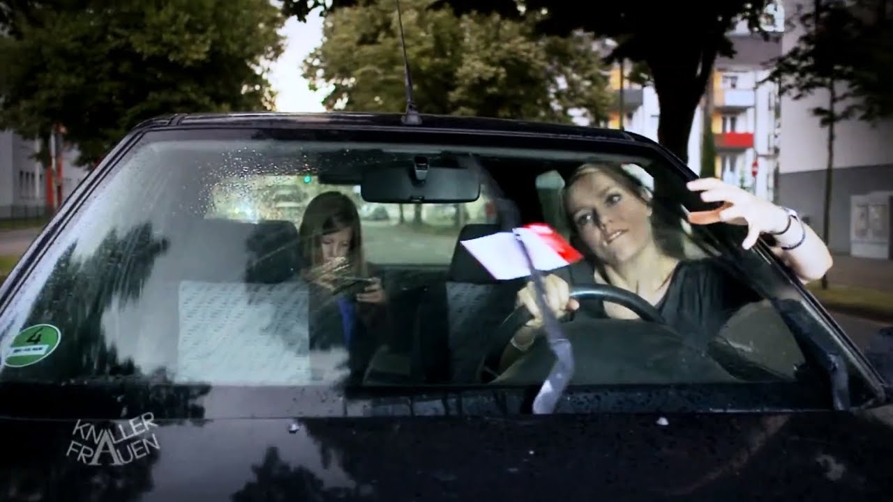 Co Pilot Ubernehmen Sie Knallerfrauen Mit Martina Hill Youtube
