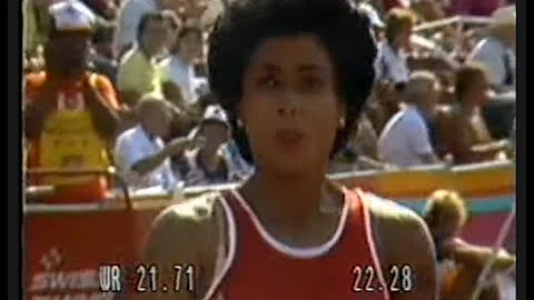 Florence Griffith-Joyner vs Valerie Ann Brisco-Hoo...