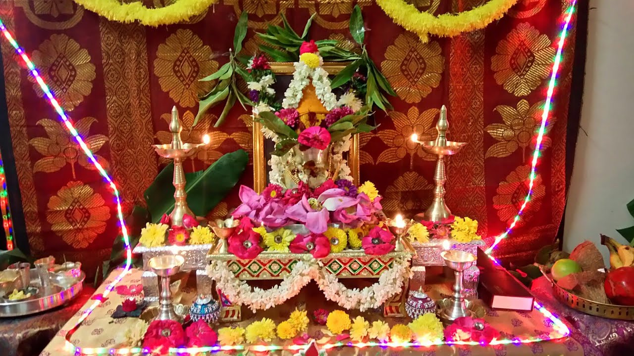 Varalakshmi Vratham Decoration Ideas Simple Decoration For Pooja