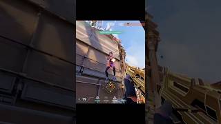 Easy 1 v 3 (Definitely not baiting my whole team) #clutch #valorant