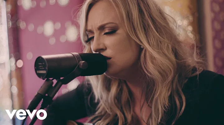 Clare Dunn - Make You Feel My Love (Acoustic Live)