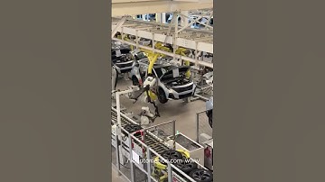 Case demonstration of kuka robot automated in BIW. #robot #robotics #automated #automobile #machine
