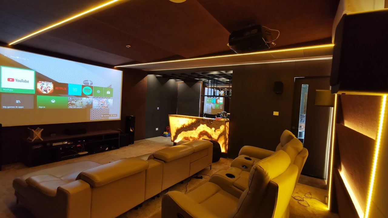 Hometheatre With Mini Bar