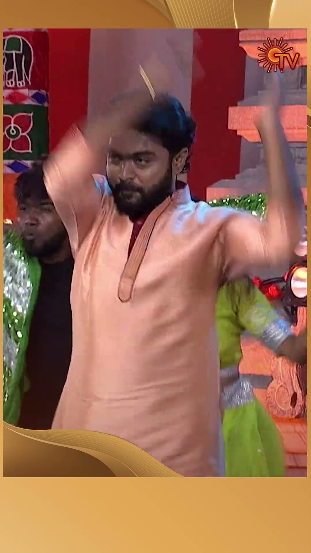 கதிர் கோகிலாவுக்கு ஒரு ? emoji ah போடுங்க | Pongal Special Show | Pongal Thiruvizha | Sun TV #shorts