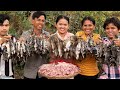 Cooking Deep Frying 500 Rats ​Spicy Sauce in My Homeland - Eating & Sharing Foods With My Villagers