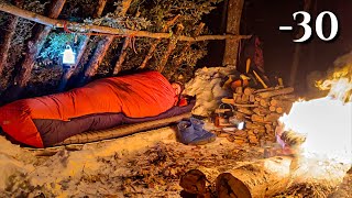 Survive -30° Night In Bushcraft Shelter Solo Winter Camping