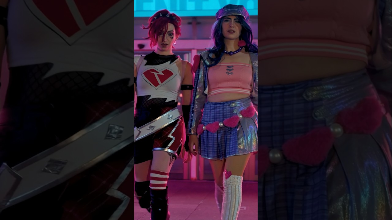 LEAGUE BUT MAKE IT VALENTINE'S 💘 Vi + Caitlyn COSPLAY 💝 #shorts