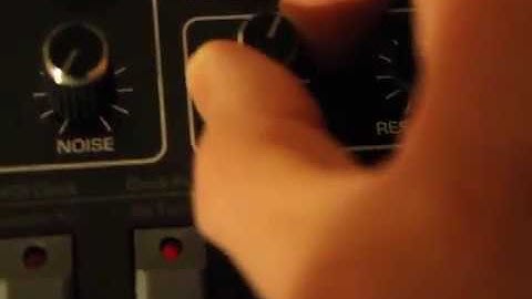 DSI Sequential Prophet-6 filter sweep demo jam: stepping? Harmonics! Analog synth VCO VCF