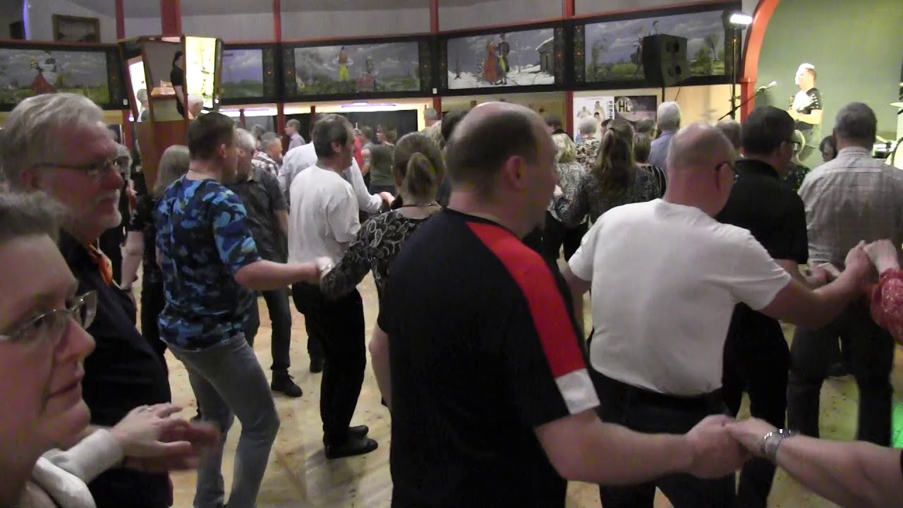 Centrum Långås 23/2 2020 med Dur-X no: 2 av 3. Hambo.