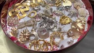 Massive brooch collection. And how I store them. Lots of pretties!!!