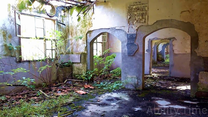 Une fille talentueuse rénove une vieille maison abandonnée ~ l'ancienne usine dans la forêt est rest