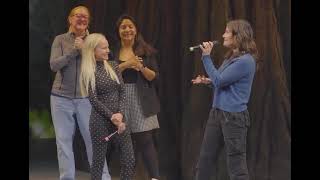 idina menzel and kristin chenoweth sing for good at redwood