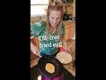 Make a fried egg without oil