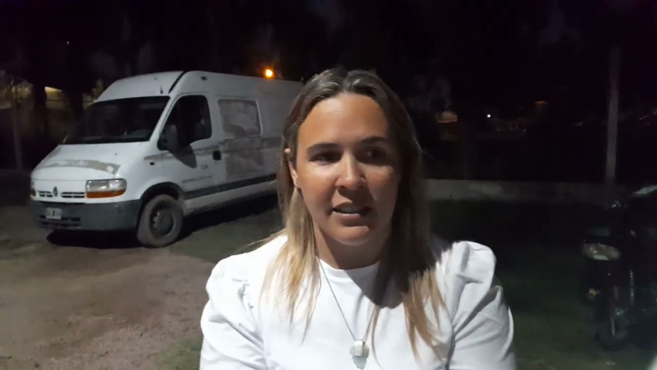 La Concejal Ana Capello, luego de haber votado a Javier Barbona como presidente del Concejo.